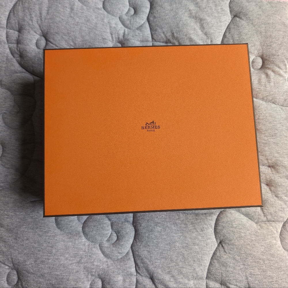 Hermes Box